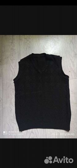 Школьные жилетки для мальчика 134-140