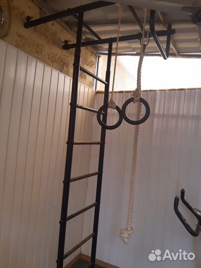 Продам спортивный уголок