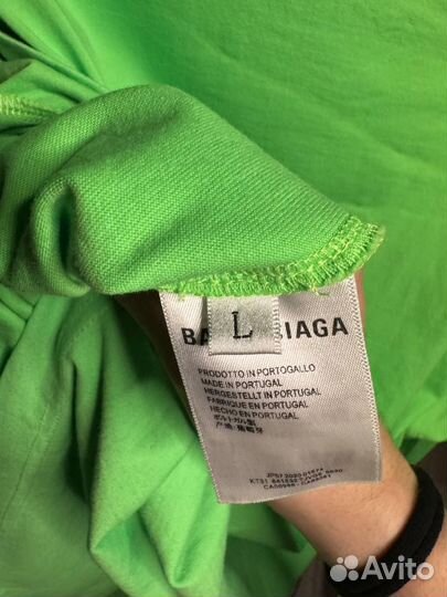 Balenciaga translate лонгслив