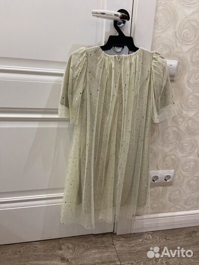 Платье новогоднее, золотое, 128-134 размер