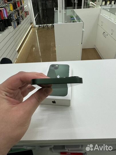 iPhone 13, 256 ГБ