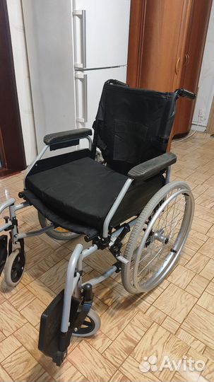 Коляска инвалидная