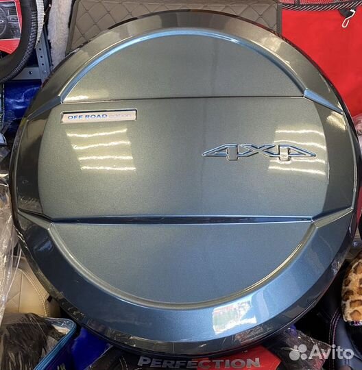 Колпак Chevrolet Niva темно-зеленый