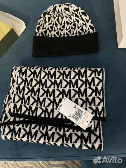 Комплект шапка и шарф