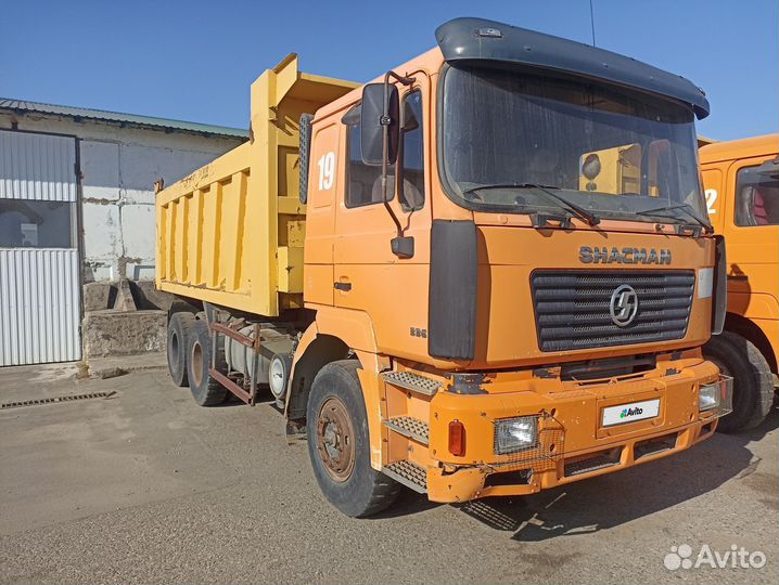 Shacman (Shaanxi) F2000, 2012