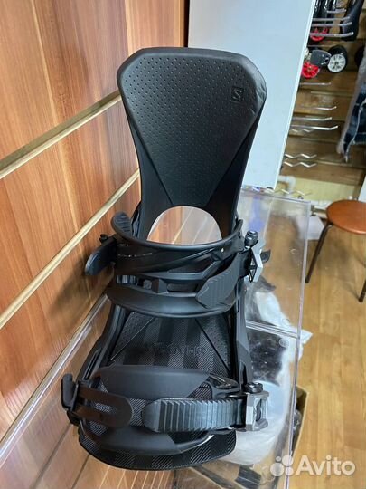 Крепления для сноуборда Salomon District