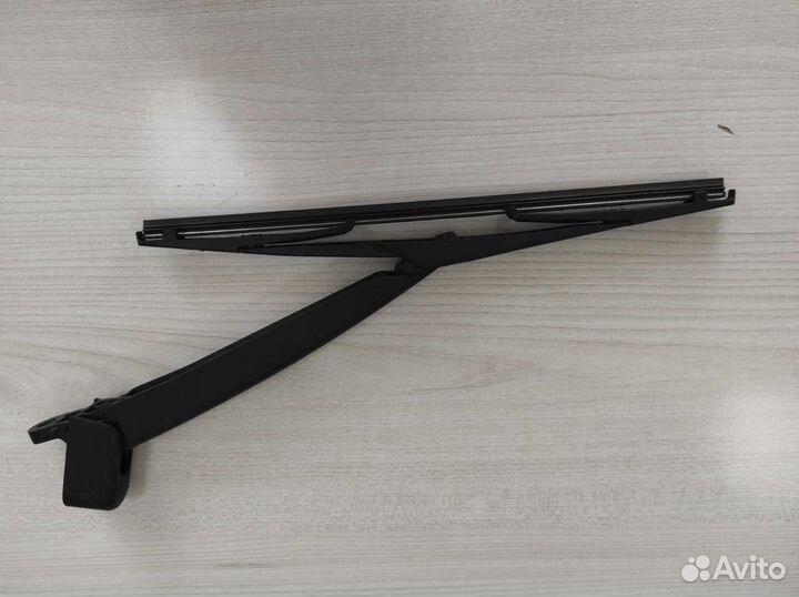 Щётка стеклоочистителя задняя