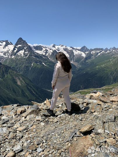 Спортивный костюм женский