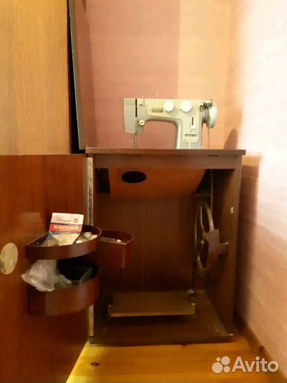 Швейная машинка