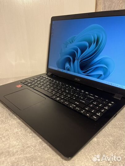 Мощный Acer 3 (Ryzen 3/8гб/540X/SSD)