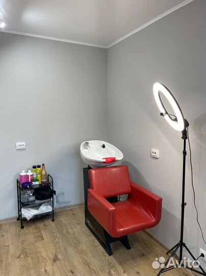 Кресло парикмахера в аренду