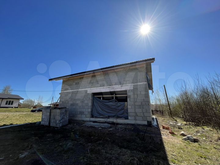 Дом 240 м² на участке 12 сот.