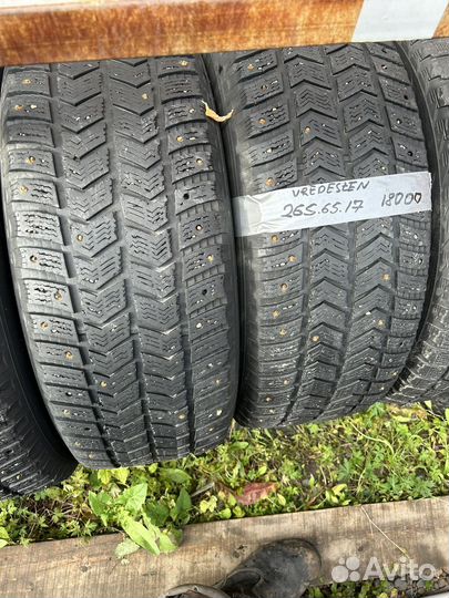 Bridgestone Blizzak Ice 265/65 R17