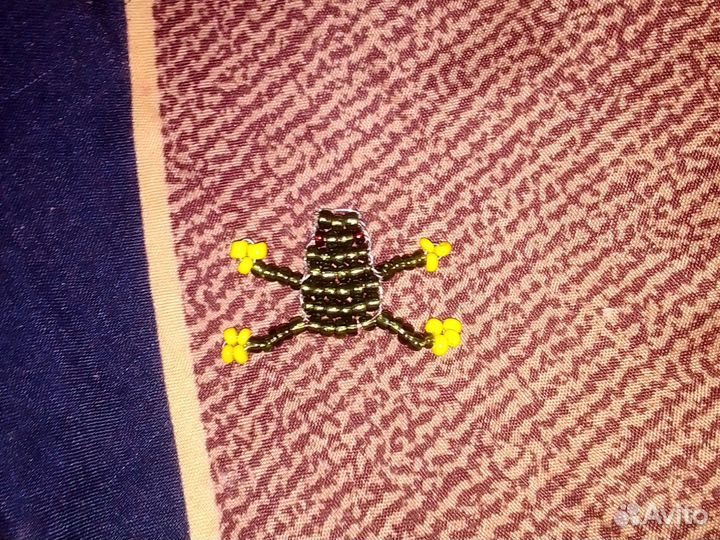 Лягушка из бисера