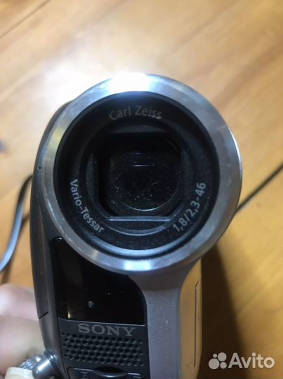 Видеокамера sony