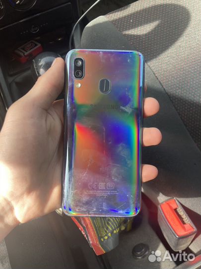 Samsung Galaxy A40, 4/64 ГБ