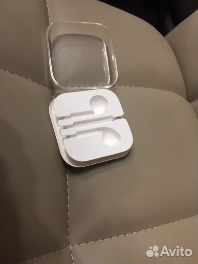 Чехол для наушников apple