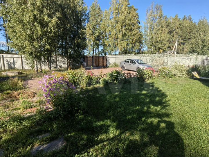 Дом 65 м² на участке 7 сот.