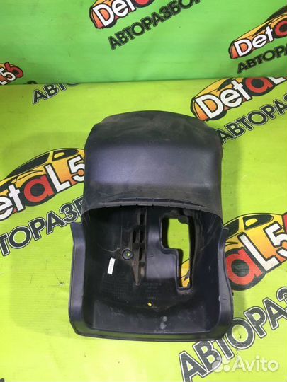 Кожух рулевой колонки Kia Rio 3