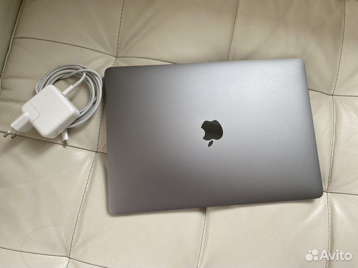 Apple MacBook Air 13 2020