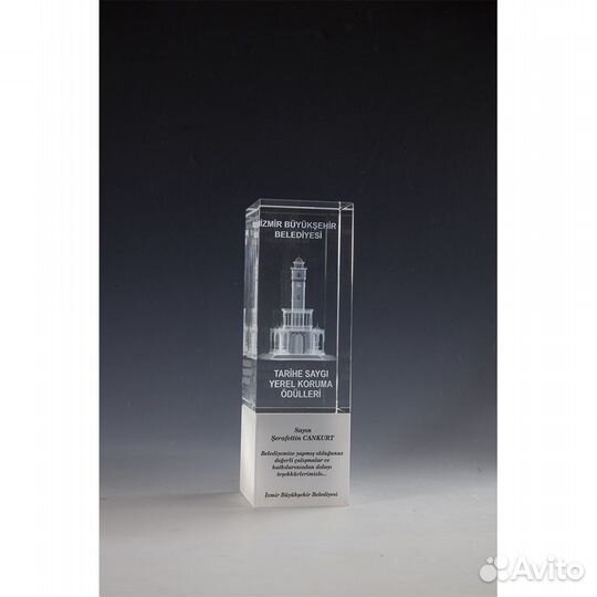 Лазерная гравировка в стекле 3d