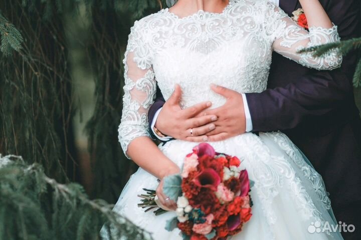 Платье свадебное