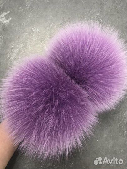Меховые помпоны