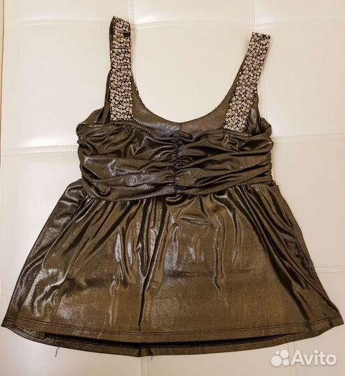 Топ с паетками