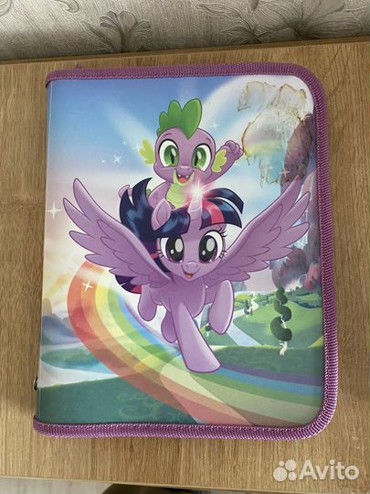 Гуашь и разное для школы