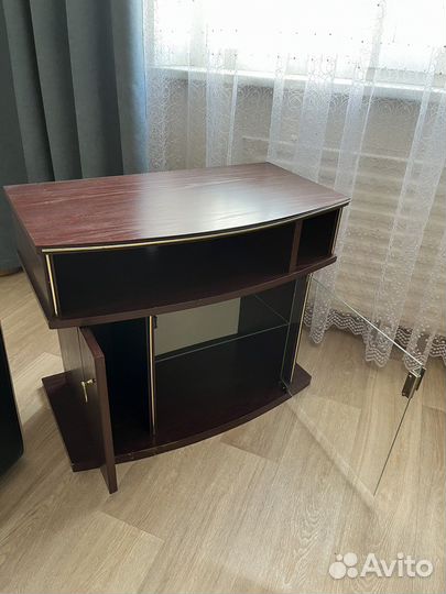 Тумба под телевизор