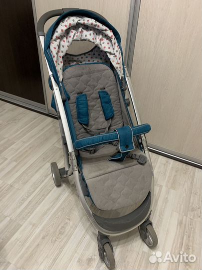 Прогулочная коляска