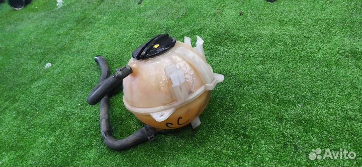 Бачок расширительный Volkswagen Passat Cc 2.0