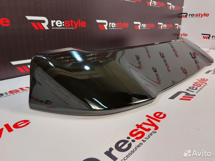 Спойлер Toyota Land Cruiser 200 черный R1770