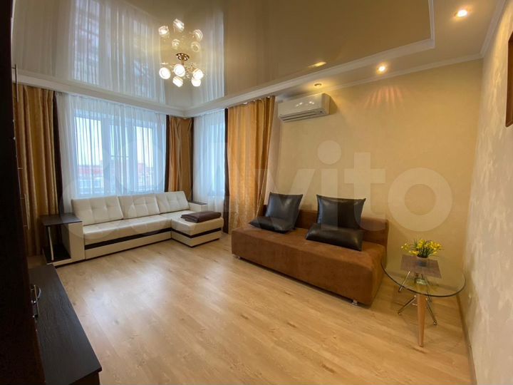 2-к. квартира, 70 м², 10/16 эт.
