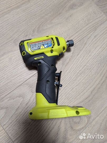 Шлифавальная машинка Ryobi ONE+ HP psbdg01 1/4 цан