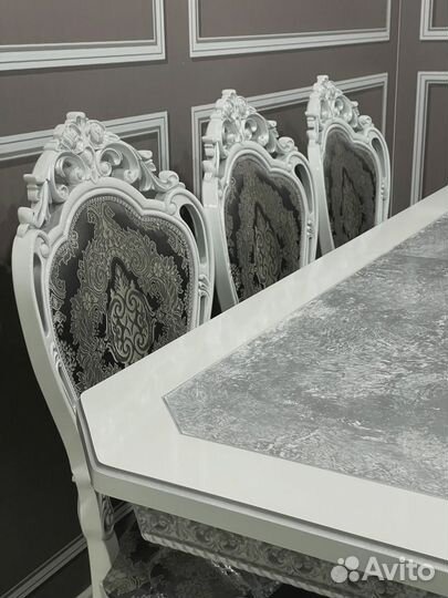 Комплект обеденная группа для кухни голд