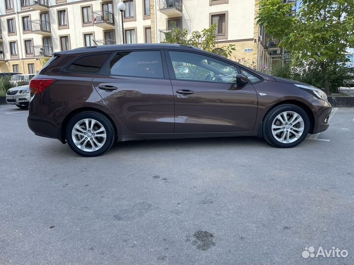 Kia Ceed 1.6 AT, 2014, 199 309 км