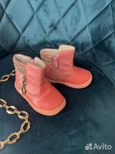 Ботинки на девочку демисезонные 20