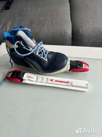 Лыжные ботинки с креплением sns