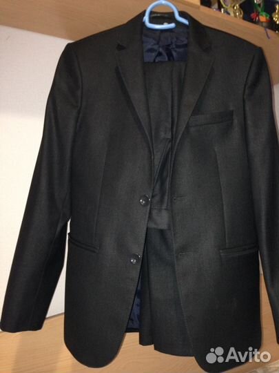 Костюм для школьника 42р