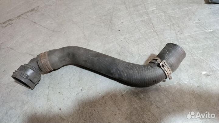 Патрубок охлаждения Audi A3 8L 1998 1J0122101A