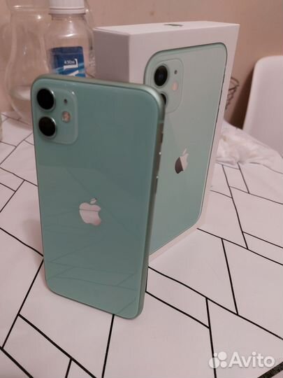 iPhone 11, 128 ГБ