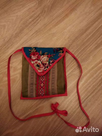 Сумка-карман к костюму для народных танцев