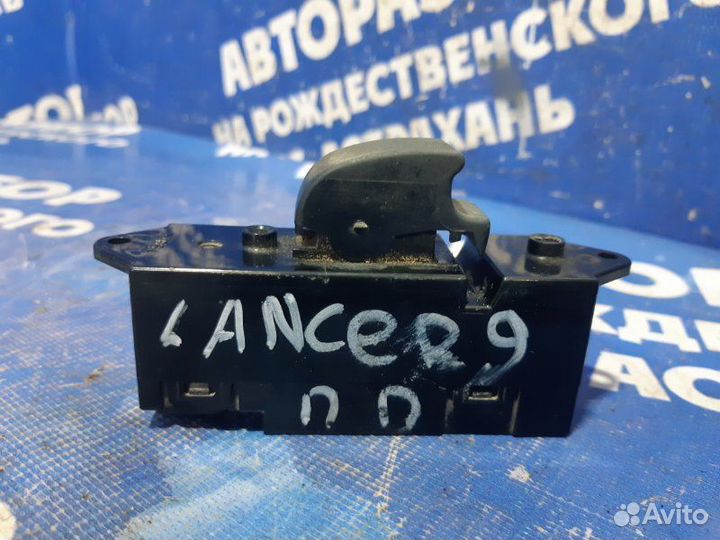 Кнопка стеклоподъемника Mitsubishi Lancer 9 седан