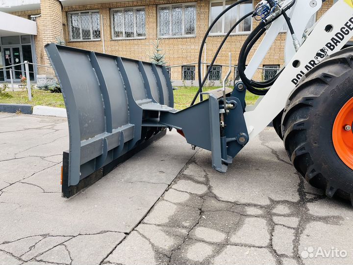 Отвал 1600 мм для мини-погрузчика Polar Badger