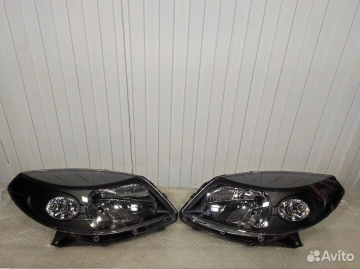 Фара renault sandero/sandero stepway 10-14 черная