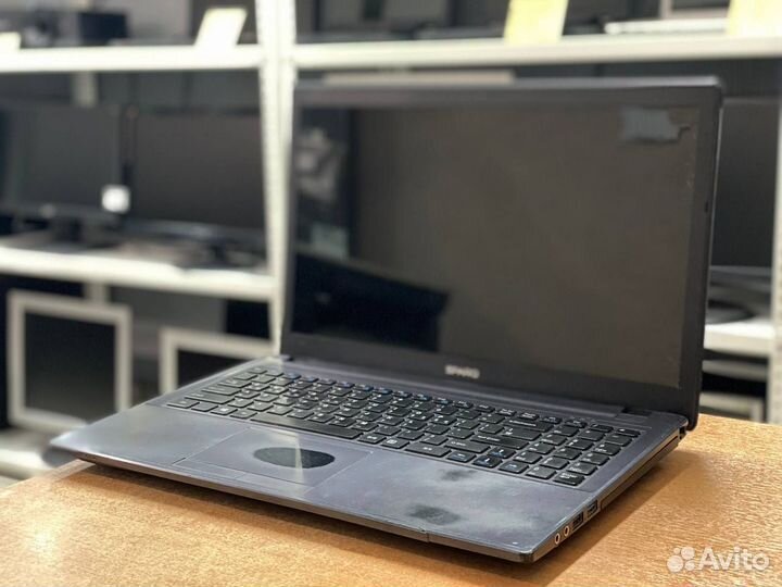 I7 4700MQ \ 16Gb\ SSD 240 Gb\ разбит экран