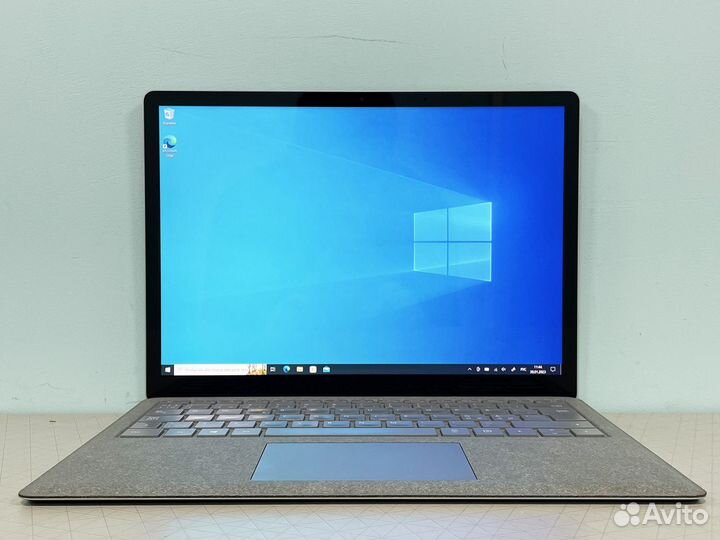 Microsoft Surface Laptop 2