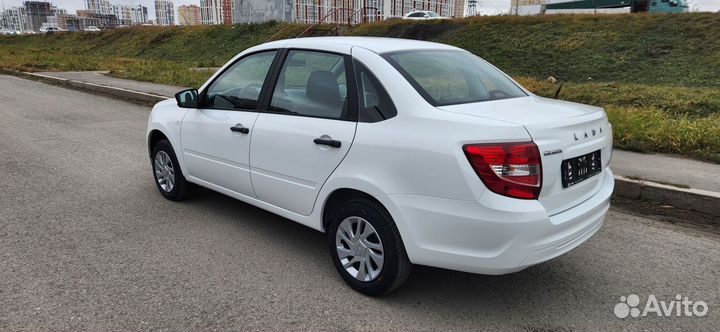 LADA Granta 1.6 МТ, 2024, 10 км