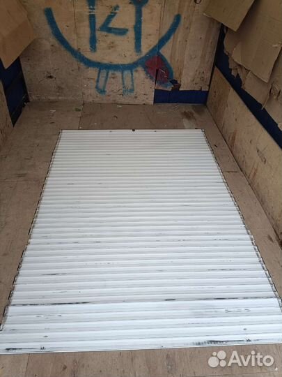 Жалюзийные двери бу